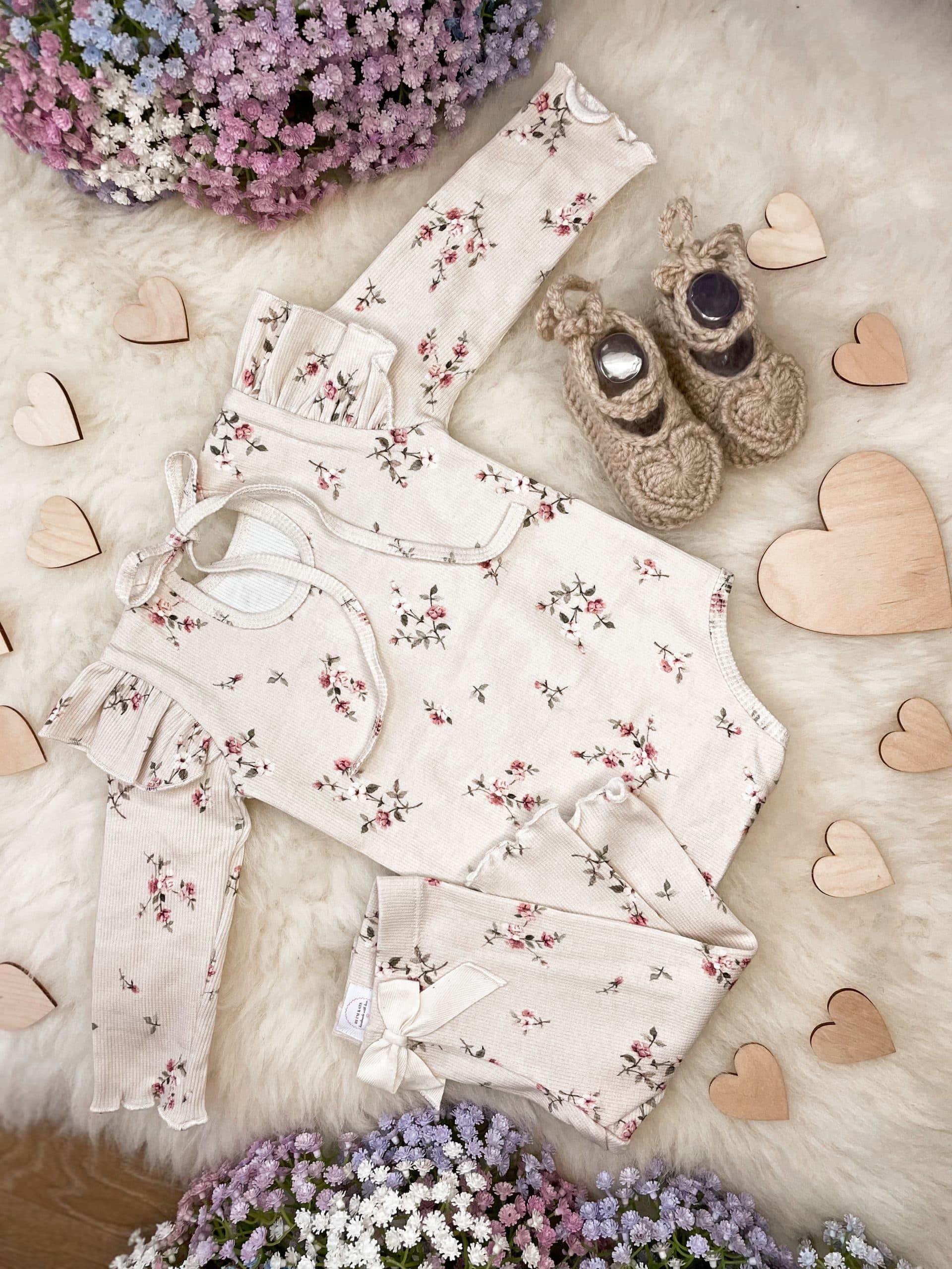 Komplet prążkowany Delicate mini roses beige