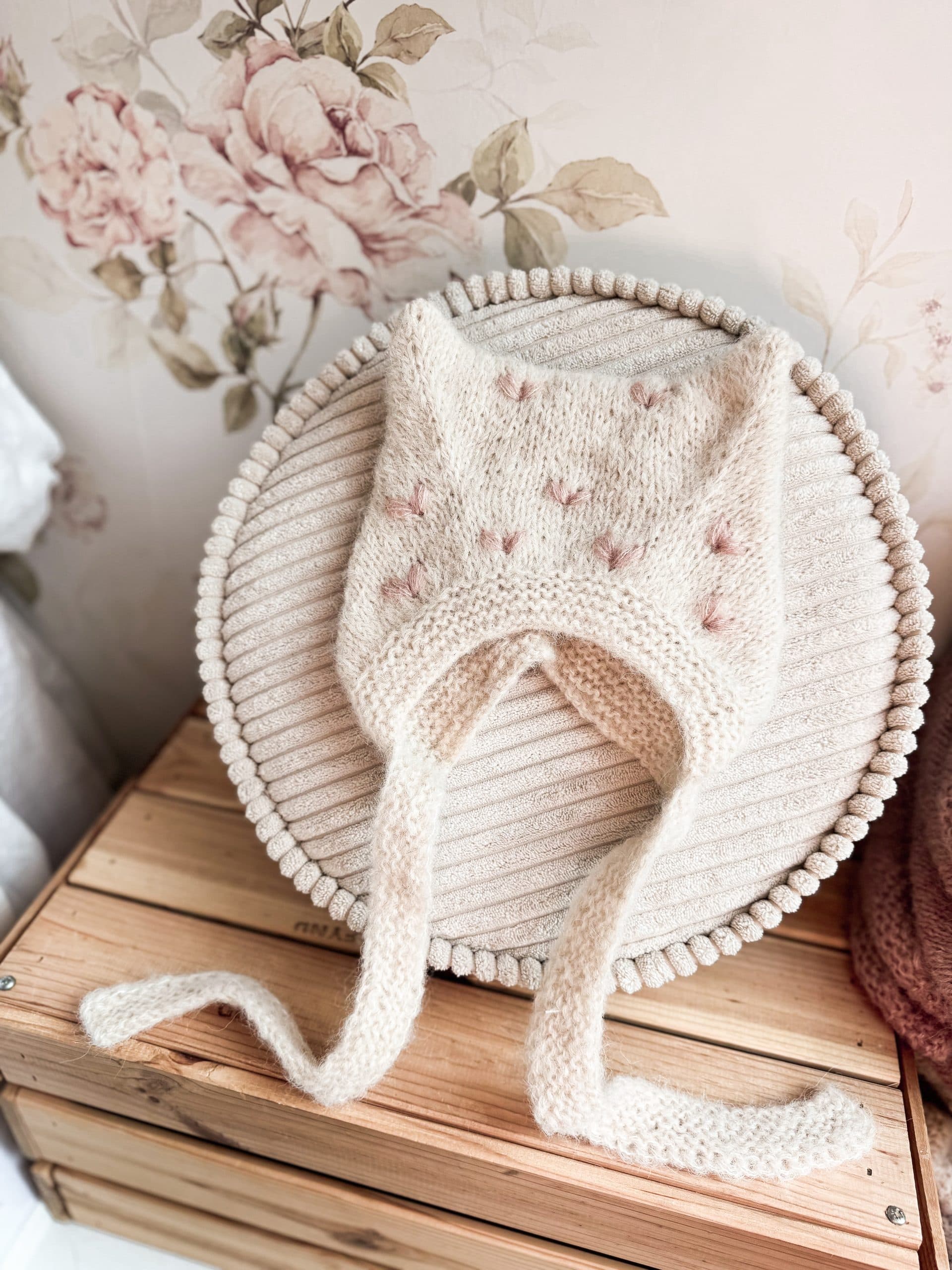 KITTEN haft LOVELY HEARTS przedsprzedaż
